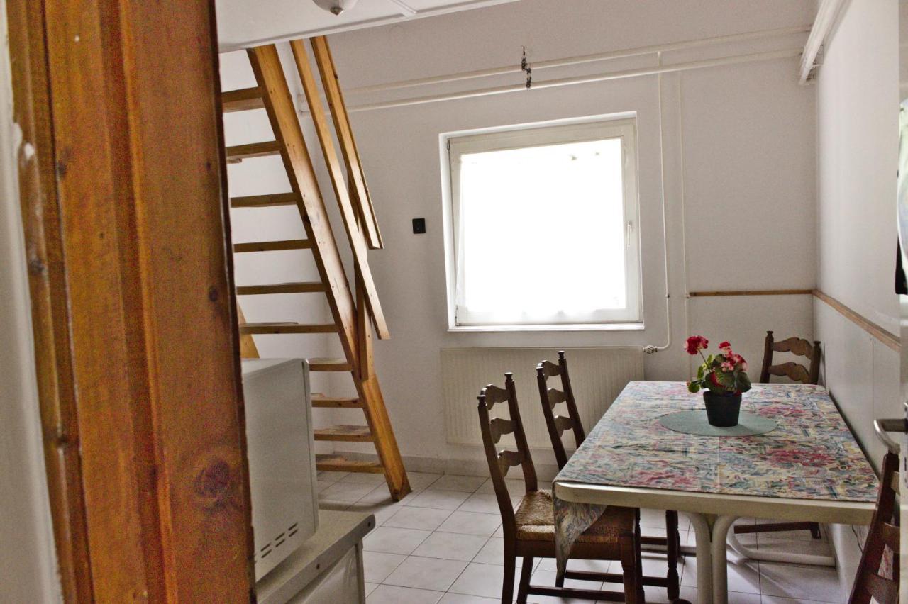 Dorcas Center&Camping Hotel Дебрецен Екстериор снимка